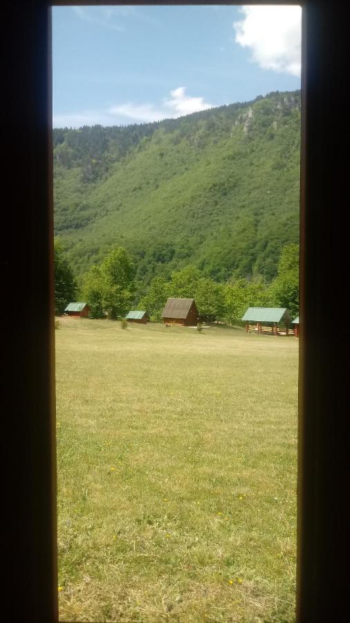 Villa Kamp Rafting Kljajevica Luka à Pljevlja Extérieur photo